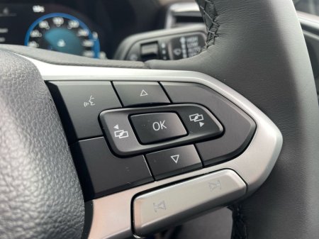 2026 Volkswagen Amarok  €67,034 thumbnail