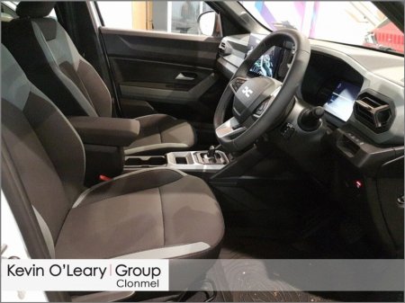 2026 Dacia Duster Extreme HEV 155 €38,000 thumbnail