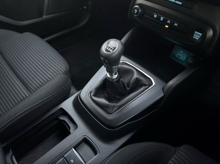 2025 Ford Focus Titanium 1.0L EcoBoost 125PS mHEV €28,975 thumbnail