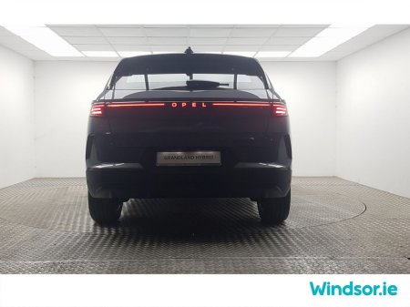 2025 Opel Grandland Elegance 1.2 MHEV (Tech Pack) thumbnail