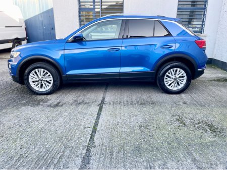 2021 Volkswagen T-Roc DESIGN 2.0 TDI 115BHP MANUAL 2 SEAT COMMERCIAL VAN €17,000 thumbnail