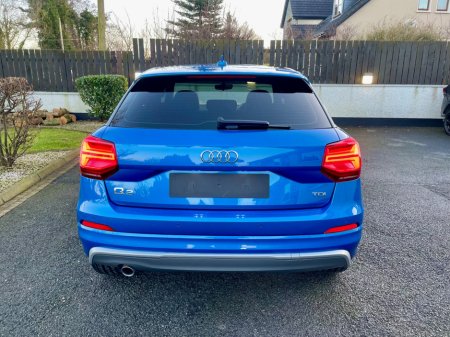 2018 Audi Q2 1.6 TDI S-LINE 115 BHP **VIRTUAL DASH**FLAT BOTTOM STEERING WHEEL**HALF LEATHER**SPRINT BLUE**FSH**MINT** €21,750