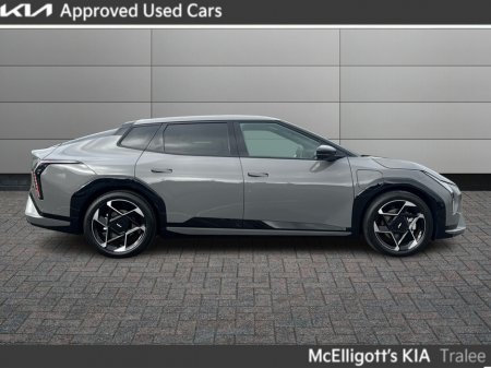 2026 Kia EV4 Fastback GT LINE * ORDER NOW * thumbnail