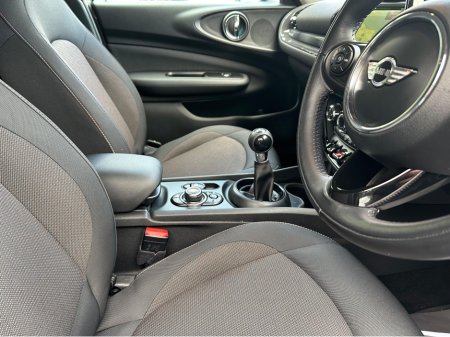 2017 MINI Clubman 1.5 COOPER 136 BHP LOW KM SAT NAV €12,950 thumbnail