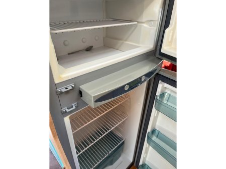 2010 Pilote Expression REAR U-LOUNGE P626 AVENTURA 4 BERTH LO PROFILE U-LOUNGE DROP DOWN BED LEFT HAND DRIVE €39,995