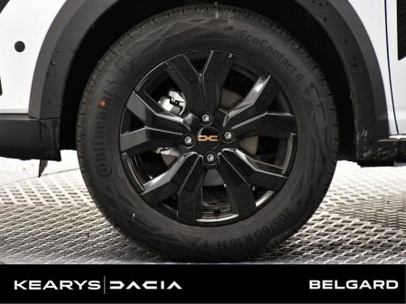 2026 Dacia Sandero Stepway Order your Stepway Extreme 261 Today! €22,640 thumbnail