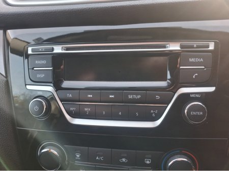 2016 Nissan Qashqai 1.6 DSL XE 4X4 VAN E6 4DR thumbnail