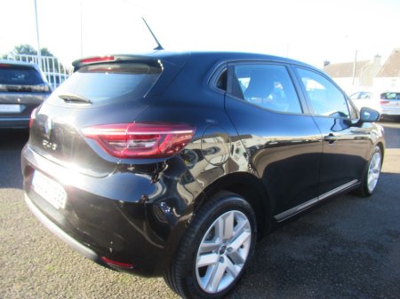 2022 Renault Clio Dynamique Edition Naeb TCE 90 €15,900
