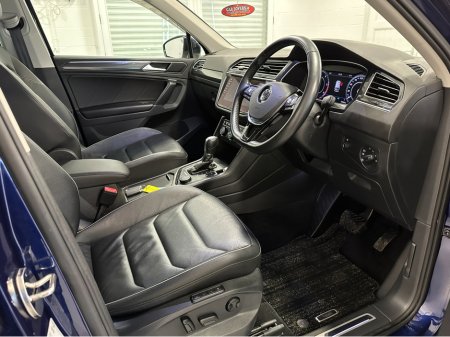 2018 Volkswagen Tiguan (182) HIGHLINE 2.0TDI DSG 4 MOTION  FULL LEATHER LOW KMS VW/AUDI €27,950 thumbnail