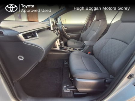 2024 Toyota Corolla Cross CROSS 1.8 LUNA €37,950 thumbnail