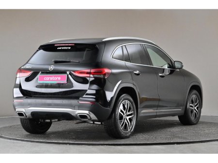 2023 Mercedes-Benz GLA Class 180D *BEIGE LEATHER* €41,890 thumbnail