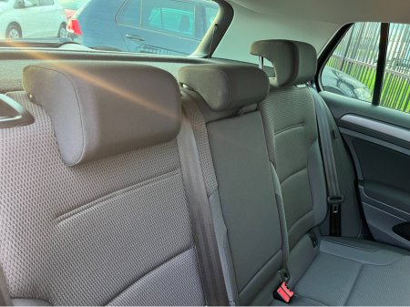 2018 Volkswagen Golf 1.2 TSI 5DR AUTO LOW KMS €16,950 thumbnail