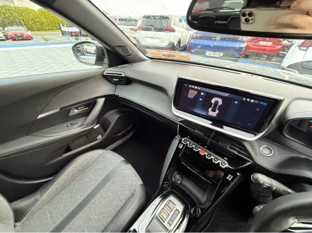 2024 Peugeot 2008 ALLURE - ELECTRIC - AUTO - 12M WARRANTY - CAR: 1601 thumbnail