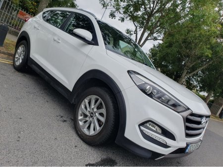 2015 Hyundai Tucson 1.7 CRDI SE NAV BL/DR 5 5DR
