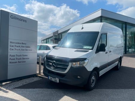2024 Mercedes-Benz Sprinter 317 MWB High Roof RWD