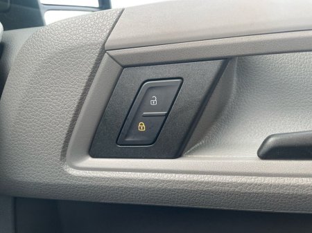 2025 Volkswagen Crafter  €39,975 thumbnail