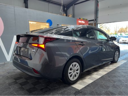 2022 Toyota Prius €21950! 2022 TOYOTA PRIUS S 4WD 1.8 AUTOMATIC / REVERSE CAMERA / CRUISE CONTROL €21,950