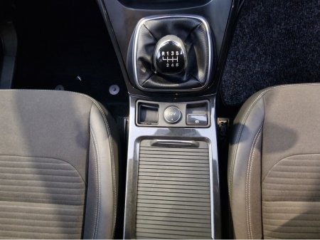 2018 Ford Kuga 2.0 TDCI -TITANIUM TDCI-LOW MILEAGE €15,950 thumbnail