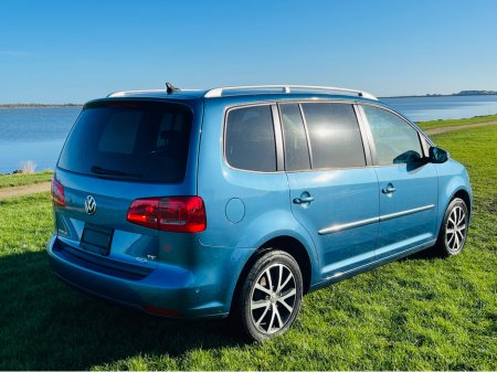 2016 Volkswagen Touran PETROL, AUTO 7 SEATS, FINANCE AVAILABLE €16,950 thumbnail