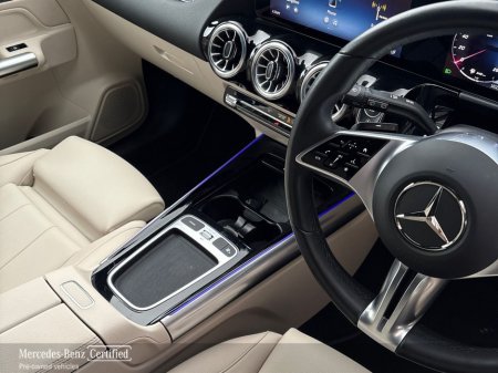 2024 Mercedes-Benz GLA Class GLA 200 d A/T Progressive *memory seats* €46,900 thumbnail