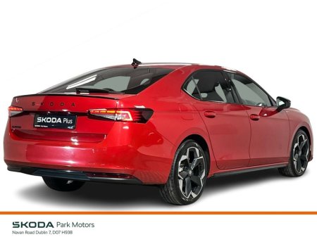 2025 Skoda Superb Sportline DSG 2.0TDI 150BHP - Reversing Camera - Ambient Lighting - Climate Control - Electric Heated Memory Seats - Keyless Start - Apple CarPlay/Android Auto €53,950