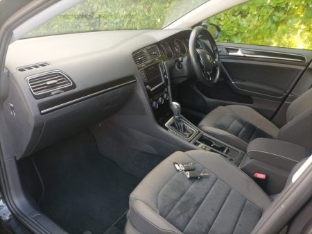 2016 Volkswagen Golf 1.4 TSI HIGHLINE AUTOMATIC SPORTS VELOUR INTERIOR SPORTS ALLOYS  WIND DEFLECTORS LARGE TOUCH SCREEN RADIO FACTORY IMMOBILISER CRUISE CONTROL FRONT & REAR DASHCAM JUST FULLY SERVICED 2 YEARS NCT €16,949 thumbnail