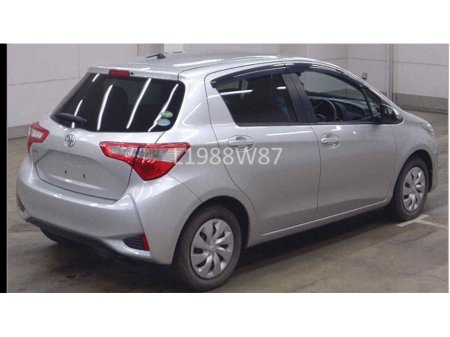 2017 Toyota Yaris 1.0 VVT-i 5Dr Luna €12,900