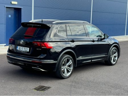 2018 Volkswagen Tiguan R Line 7 seater  2.0 TDI MANUAL 6SPEED FWD 150HP 5 5DR €29,950