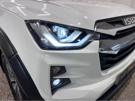 2024 Isuzu D-MAX DL40 AUTO DCB