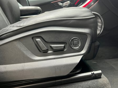 2020 Audi Q8 S LINE 50 TDI 286HP QUATTRO *PAN ROOF* €65,990 thumbnail