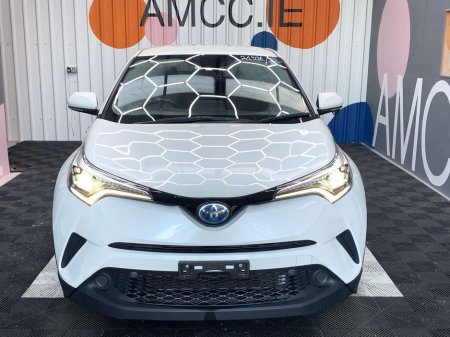 2019 Toyota C-HR Toyota C-HR 1.8 Hybrid / Reverse Camera / Cruise Control / Toyota C-HR 1.8 Automatic €23,950