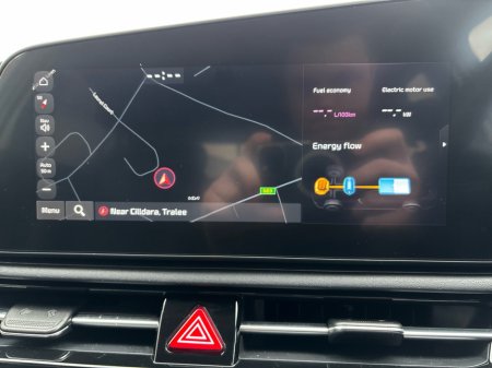 2025 Kia Niro HEV SEM €36,895 thumbnail