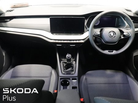 2025 Skoda Octavia Selection 2.0TDI 115HP €32,950