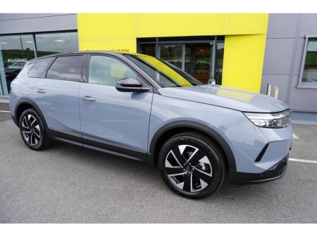 2025 Opel Grandland GS HYBRID €42,000