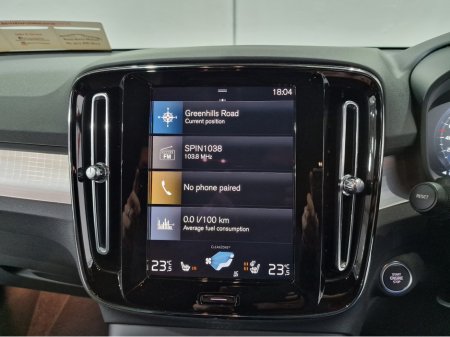 2022 Volvo XC40 T4 PLUS DARK RECHARGE AUTOMATIC **ONE OWNER / APPLE CARPLAY / BLIND SPOT ASSIST / ELECTRIC BOOTLID / HEATED FRONT & REAR SEATS / HEATED STEERING WHEEL / REVERSE CAMERA / WIRELESS PHONE CHARGING** €34,900 thumbnail