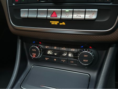 2016 Mercedes-Benz A Class A180D AMG LINE PREMIUM 5DR AUTO €17,950 thumbnail