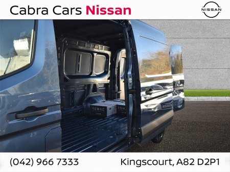 2026 Nissan Interstar L3 H2 SV Premium thumbnail