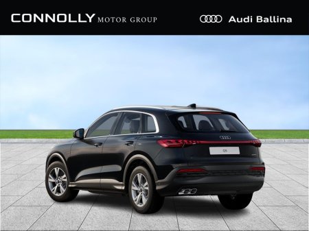 2026 Audi Q5 Q5 SE TDI Quattro *3-Yrs Service Plan Included* €79,845