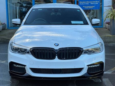 2017 BMW 5 Series 523d M-SPORT COMPETITION 2.0 AUTO // SERVICE HISTORY // FOUR-WHEEL-STEERING // 360 PARKING AID €24,950 thumbnail