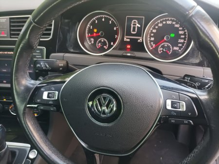 2016 Volkswagen Golf 1.4 TSI HIGHLINE AUTOMATIC SPORTS VELOUR INTERIOR SPORTS ALLOYS  WIND DEFLECTORS LARGE TOUCH SCREEN RADIO FACTORY IMMOBILISER CRUISE CONTROL FRONT & REAR DASHCAM JUST FULLY SERVICED 2 YEARS NCT €16,949 thumbnail