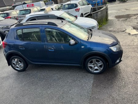 2017 Dacia Sandero STEPWAY ALTERNATIVE 1. 1.5 DCI 90 €8,500 thumbnail