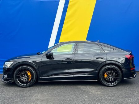 2020 Audi e-tron S-LINE QUATTRO 50 COUPE // FULL RS-PERFORMANCE KIT // LEATHER S-LINE HEATED & POWERED SPORT SEATS // ADAPTIVE ADJUSTABLE AIR SUSPENSION €31,900