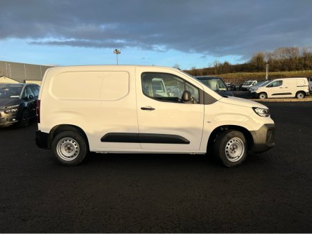 2025 Citroen Berlingo LWB 1000kg