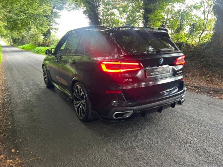 2019 BMW X5  €54,700 thumbnail
