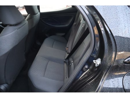 2024 Toyota Yaris LUNA 5dr Manual Great Spec! €19,995 thumbnail