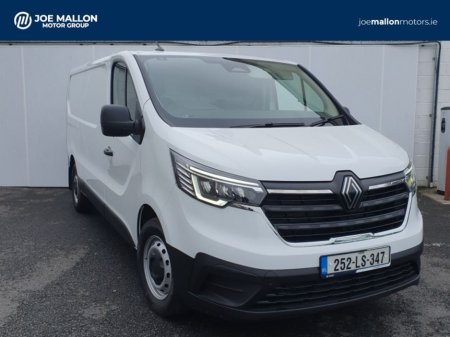 2025 Renault Trafic LL30 DCI 150 START - Ex Vat price €29,250