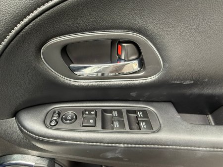 2015 Honda HR-V  €14,890 thumbnail