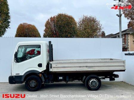 2013 Nissan Cabstar DROP SIDE 34.12 3.5T TRUCK €11,900