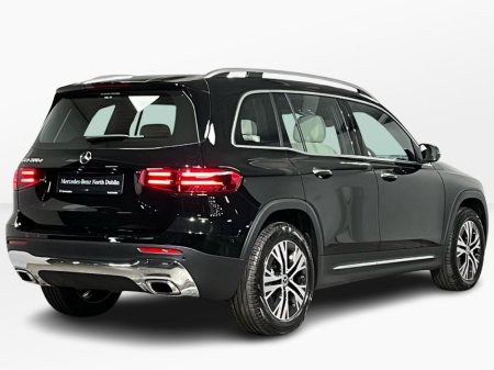 2025 Mercedes-Benz GLB 200d Demonstrator High Spec Pro- SAVING €8,796 OFF NEW PRICE! -18 Inch Alloys - Reversing Camera - Sat Nav - Ambient Lighting - Climate Control - Heated Seats - Keyless Start €58,950