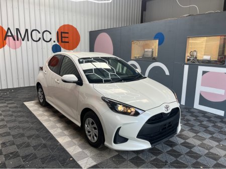 2022 Toyota Yaris Toyota Yaris 1.0 Automatic / 81k KMs / Reverse Camera & More €17,950